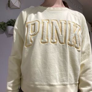 PINK Sweatshirt
